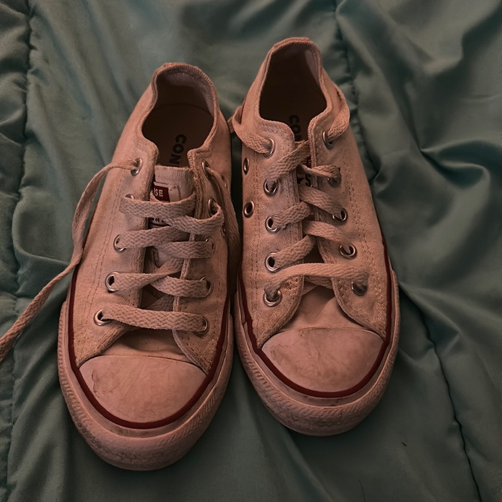 White converse